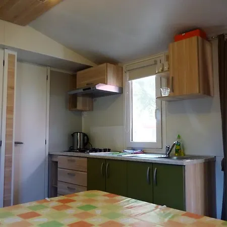 Vakantiepark Pisak - Mobile Homes By The Sea 3*