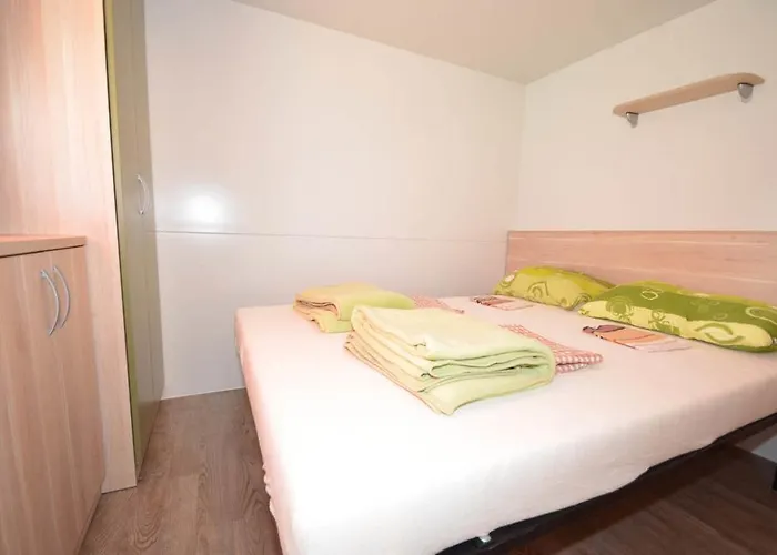 Pisak - Mobile Homes By The Sea