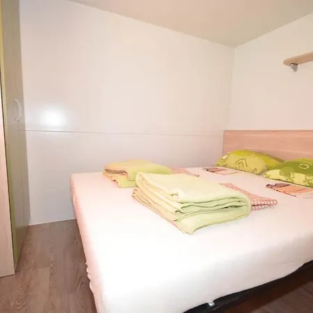 Pisak - Mobile Homes By The Sea